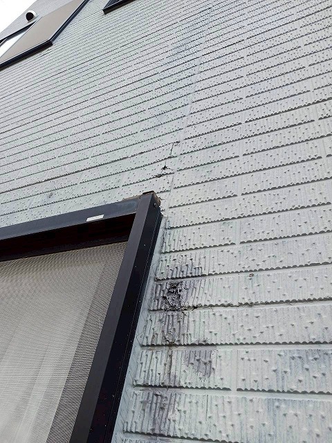 外壁の浮きも発生